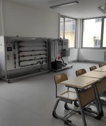 Student Tutorial Room & Lab